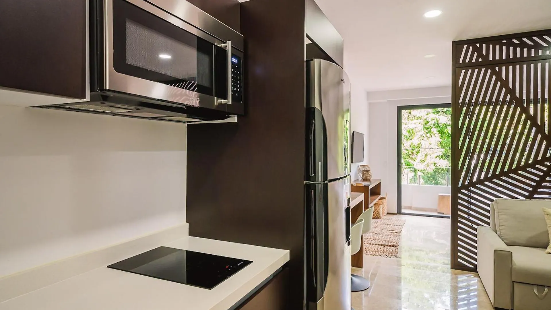 아파트 Central 2Br Sun Lover'S Nest W Gym Rooftop Spa 툴룸