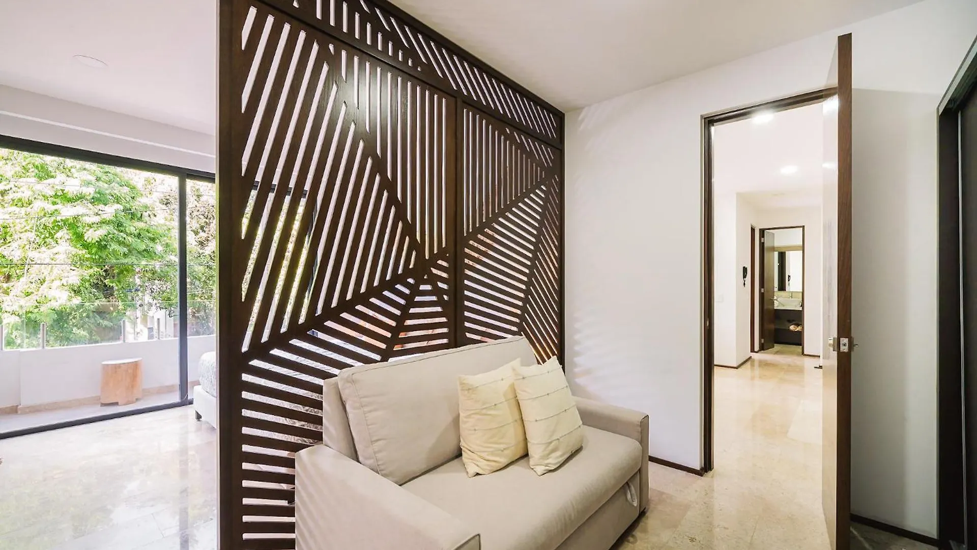 Central 2Br Sun Lover'S Nest W Gym Rooftop Spa 툴룸